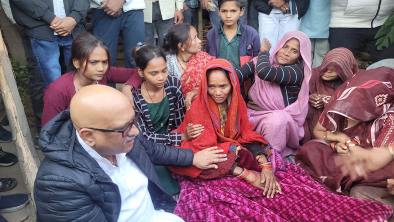 पीएम मोदी पर विवादित टिप्पणी से गरमाई सियासत, महोबा में अजय राय के बयान पर बवाल