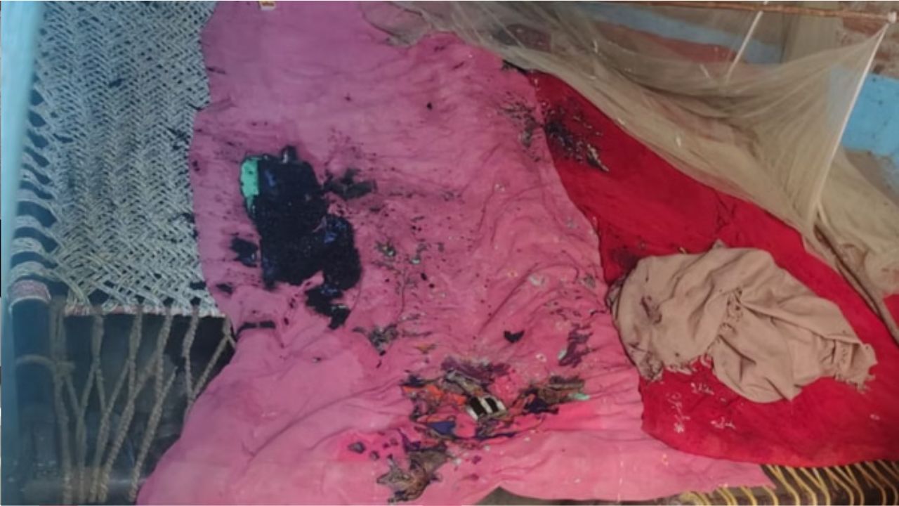 Acid Attack: बरेली में सोते परिवार पर फेंका तेजाब, पति-पत्नी समेत दो मासूम बच्चे झुलसे