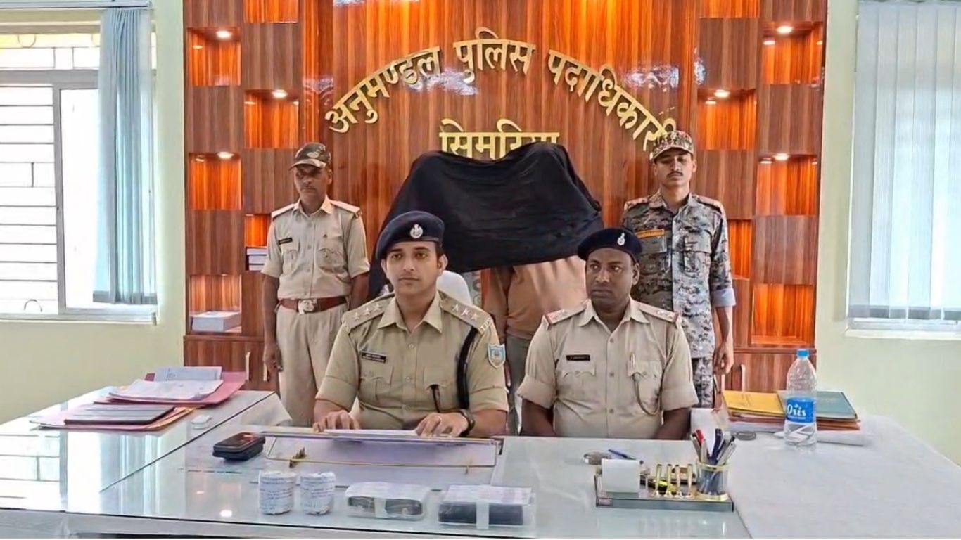 Chatra News: चतरा में ब्राउन शुगर का काला खेल; रामगढ़ के युवकों का गिद्धौर कनेक्शन क्या है?