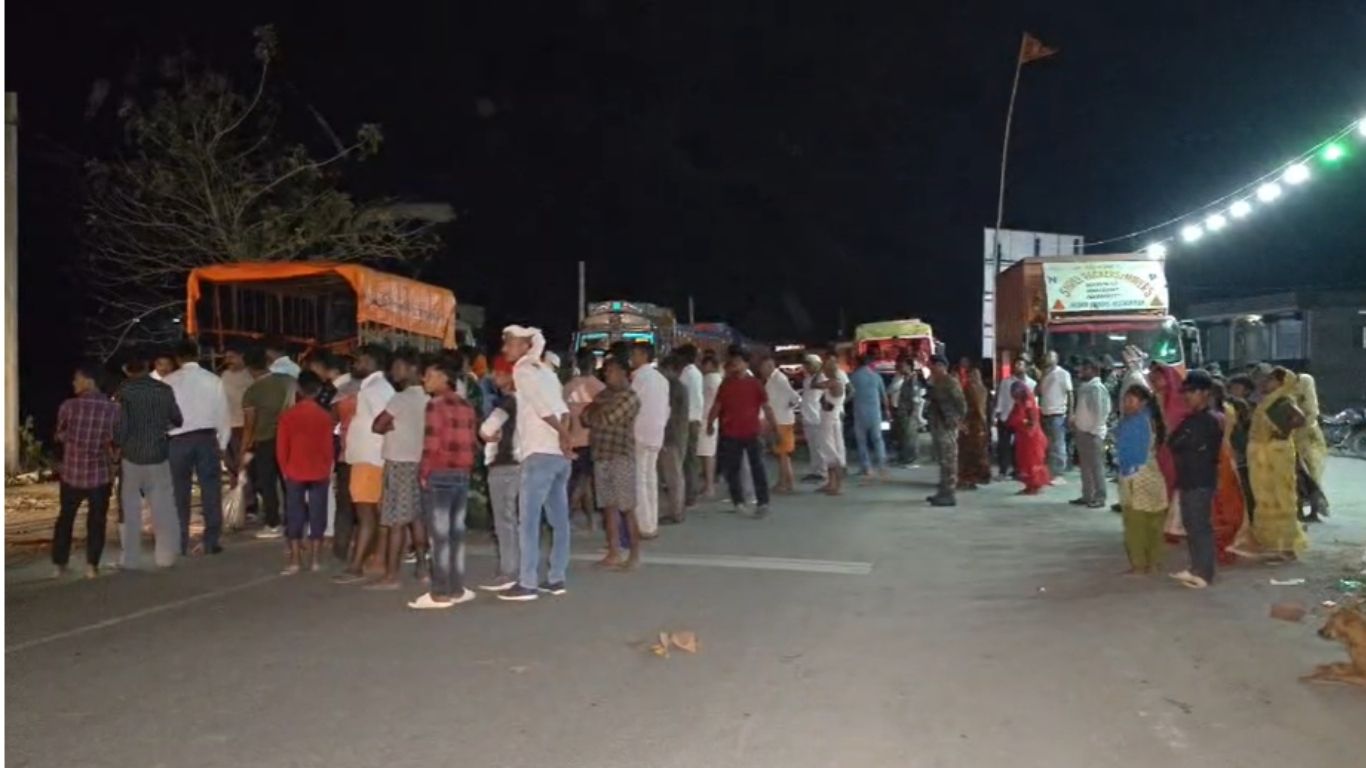 Chatra Road Accident: चतरा में दो दर्दनाक सड़क हादसे, तीन की मौत से मचा कोहराम