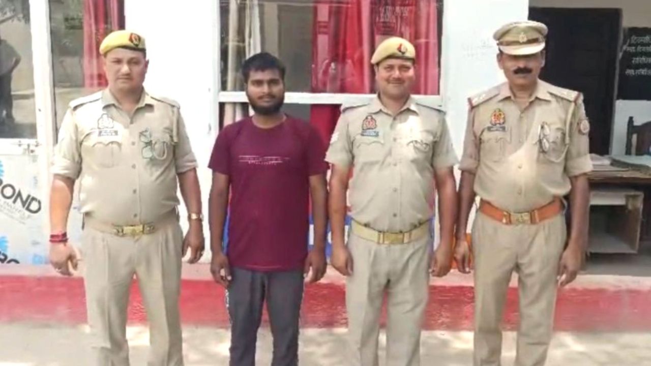 Deoria: दुष्कर्म के आरोप में वांछित आरोपी गिरफ्तार, पुलिस ने मुखबिर की सूचना पर दबोचा