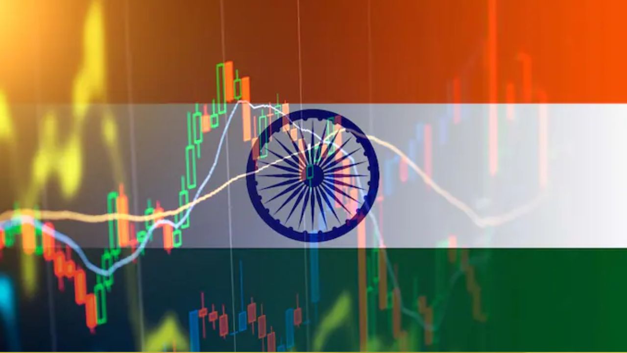 India Economy Under Pressure: पेट्रोल-डीजल महंगा, रुपया कमजोर… आम आदमी पर बढ़ेगा बोझ