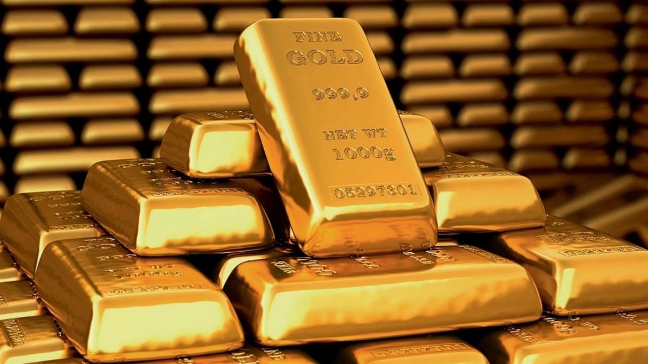 Gold Price Today: सर्राफा बाजार में सन्नाटा! सोने-चांदी के बढ़ते दामों ने बढ़ाई ग्राहकों की चिंता, जानिए आज के ताजा भाव