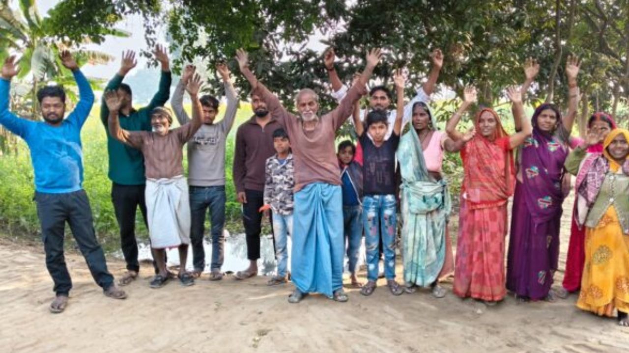 गोरखपुर में 3 करोड़ की पानी टंकी बनी ‘शोपीस’, ग्रामीणों का फूटा गुस्सा; नलों में पानी नहीं