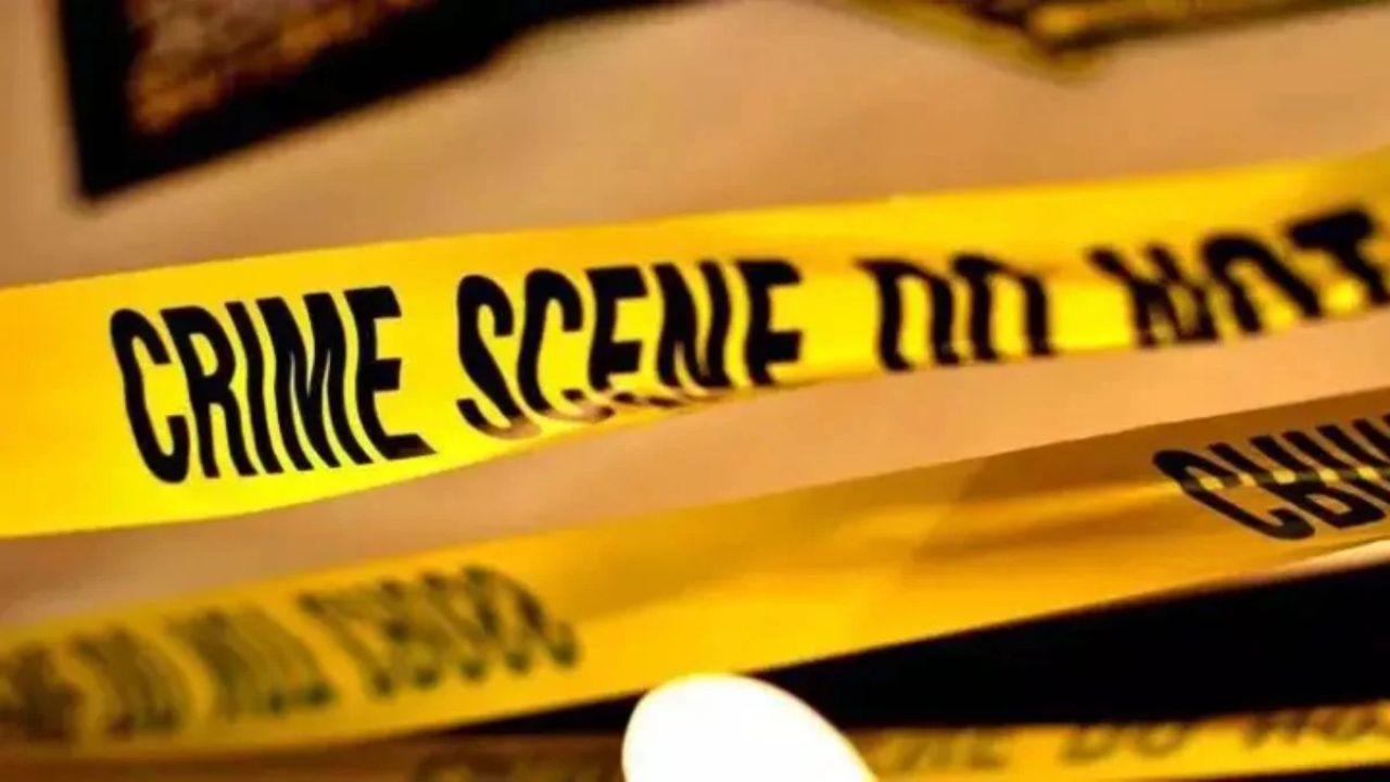 Greater Noida: तुगलपुर गांव में किन्नर ‘चांदनी’ का लहूलुहान शव मिलने से सनसनी, सिर पर चोट के निशान, हत्या की आशंका