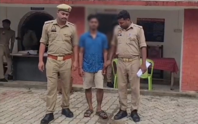 Gorakhpur: हथौड़े, लाठी-डंडों से बाप-बेटा को पीटा, एक ने दम तोड़ा तब पुलिस आई एक्शन में