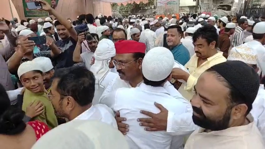 रायबरेली में बकरीद पर दिखा अमन का नज़ारा, प्रशासन की सख्ती के बीच शांतिपूर्ण तरीके से मना पर्व