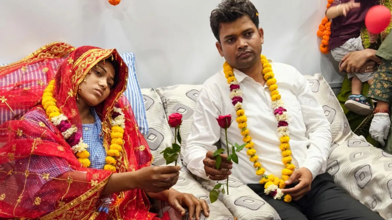 “मैं तुम्हें कभी नहीं छोड़ूंगा…” अस्पताल के बर्न वार्ड में दूल्हे ने रचाई शादी, भावुक हुआ पूरा अस्पताल