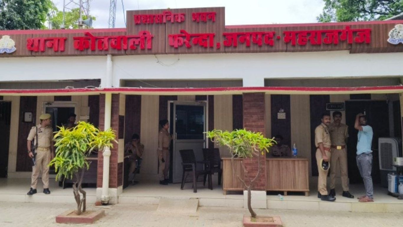 महराजगंज में विदेशी नागरिक की गिरफ्तारी से हड़कंप, खुफिया एजेंसियां कर रहीं पूछताछ