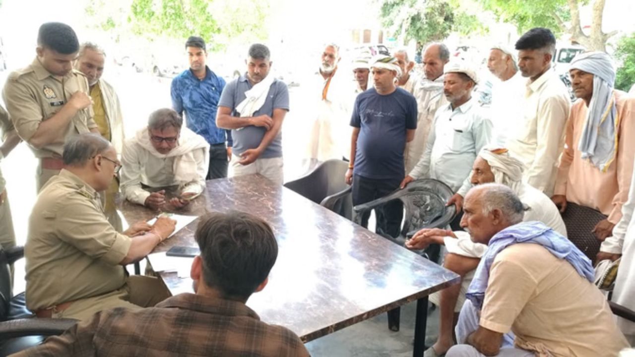 Mathura News: नशे में हैवान बना पति! रात में पत्नी के गले पर किए ताबड़तोड़ वार, सुबह खून से लथपथ मिली लाश