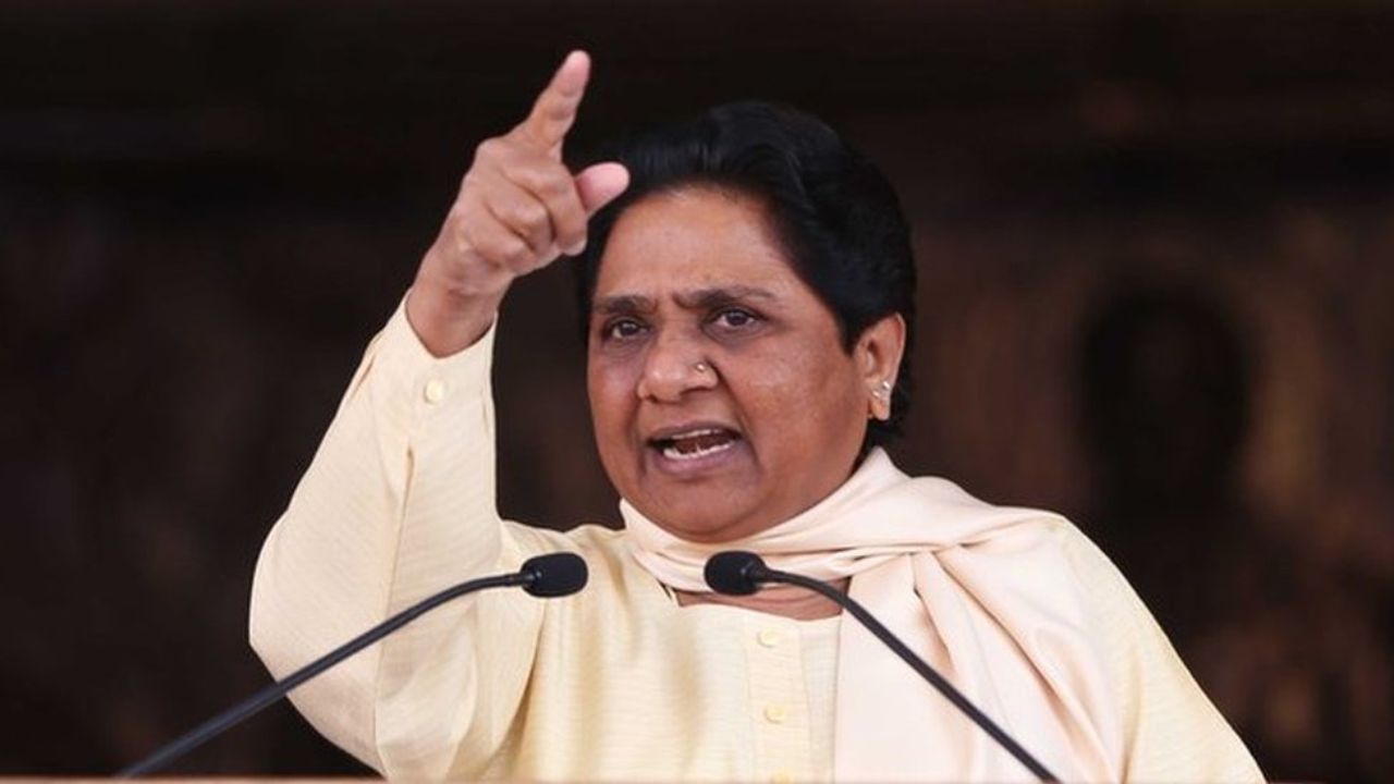 ग्रेटर नोएडा के इस हत्याकांड में हुई मायावती की एंट्री, योगी सरकार से बोली यह बात