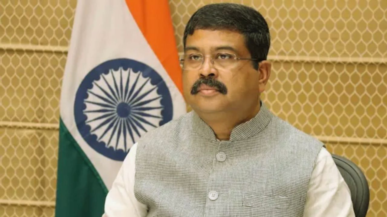 अगले साल से NEET परीक्षा होगी ऑनलाइन, शिक्षा मंत्री ने कहा – गड़बड़ी की संभावना समाप्त