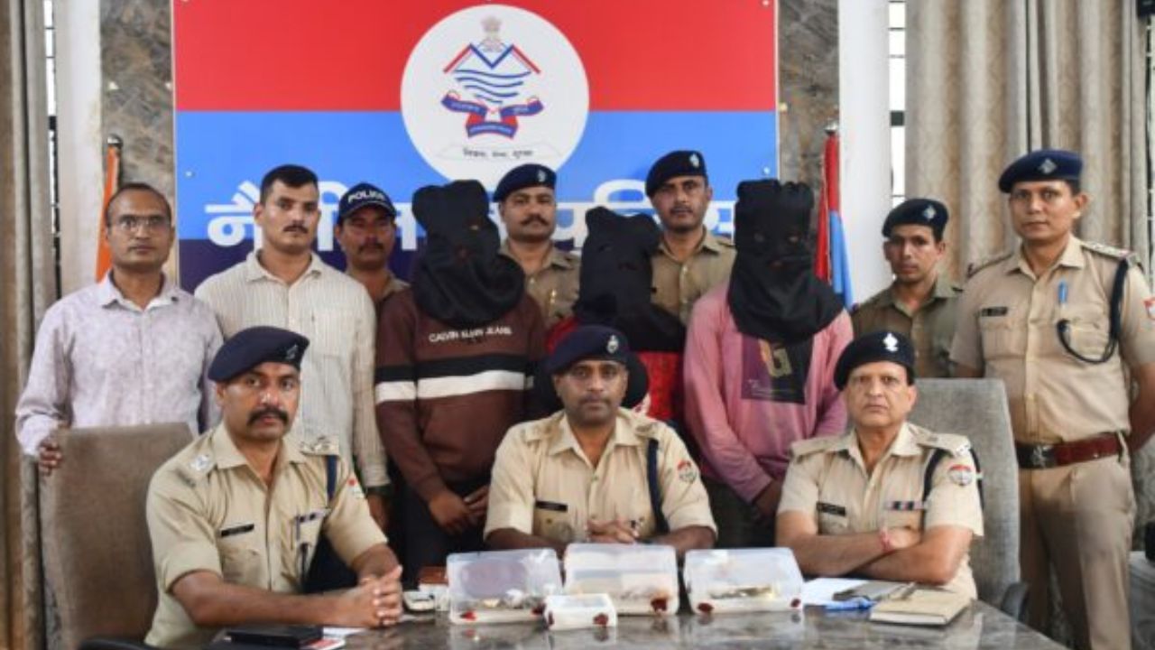 Nainital News: दिन में टूरिस्ट, रात में चोर… नैनीताल घूमने आए युवकों का “काला खेल”