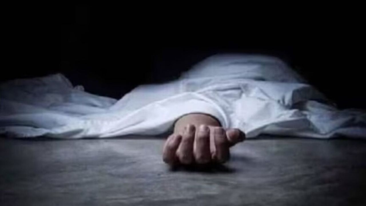 Nainital: टीचर की डांट के बाद बीएससी छात्रा ने फांसी लगाकर दी जान