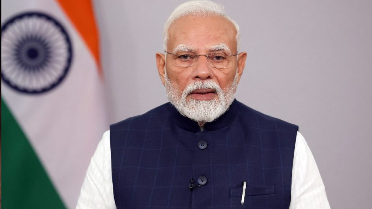 “विदेश यात्रा पर टैक्स नहीं लगेगा”, PM मोदी का बड़ा बयान, अफवाहों का किया खंडन