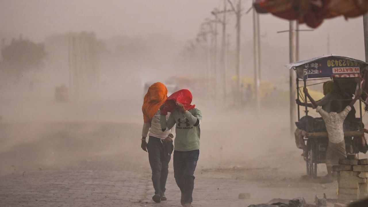 3 घंटे का अलर्ट… दिल्ली पर क्या आने वाला है? IMD की चेतावनी ने बढ़ाई टेंशन