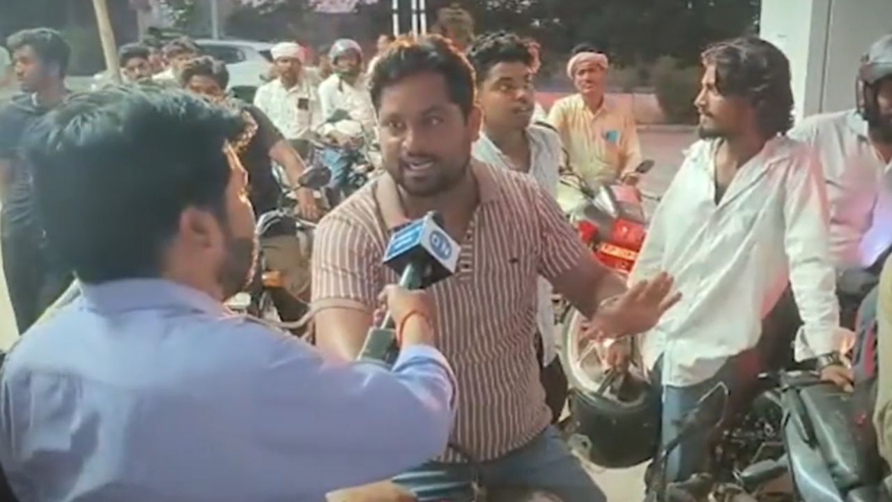 महराजगंज में पेट्रोल-डीजल संकट से हाहाकार : रातभर लाइन में सो रहे लोग, बोर्ड लगा- तेल नहीं है