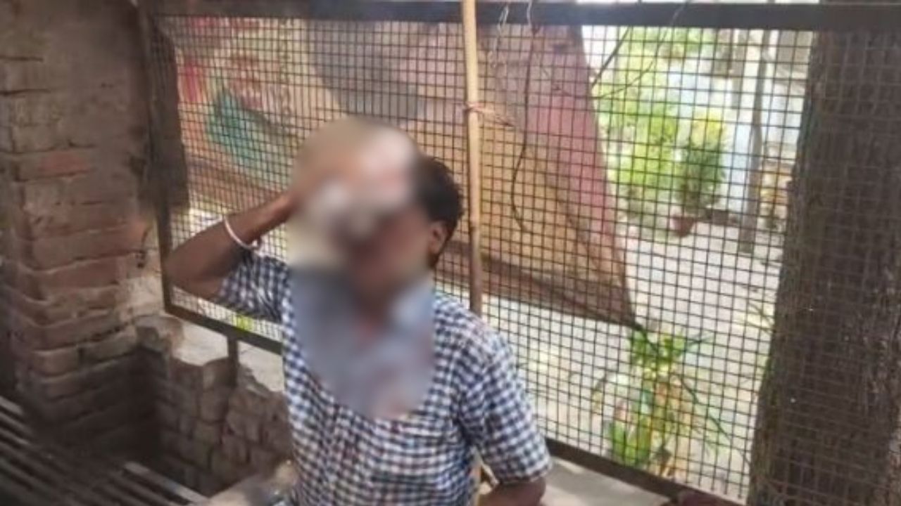 Raebareli News: ठेला लगाने को लेकर रायबरेली में बवाल… सारस चौराहे पर जमकर चले लात-घूंसे