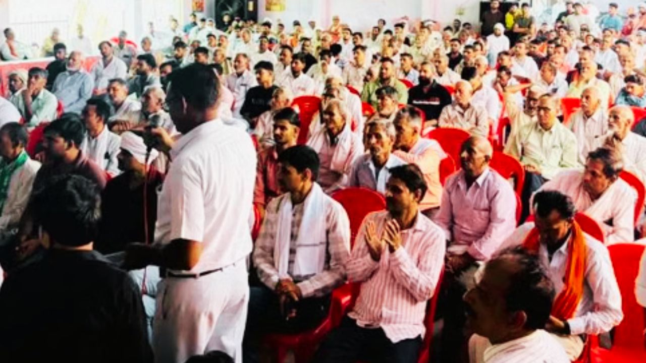 जब तक यूपी में RLD का मुख्यमंत्री नहीं बनेगा, पगड़ी से दूर रहेंगे अनुपम मिश्रा
