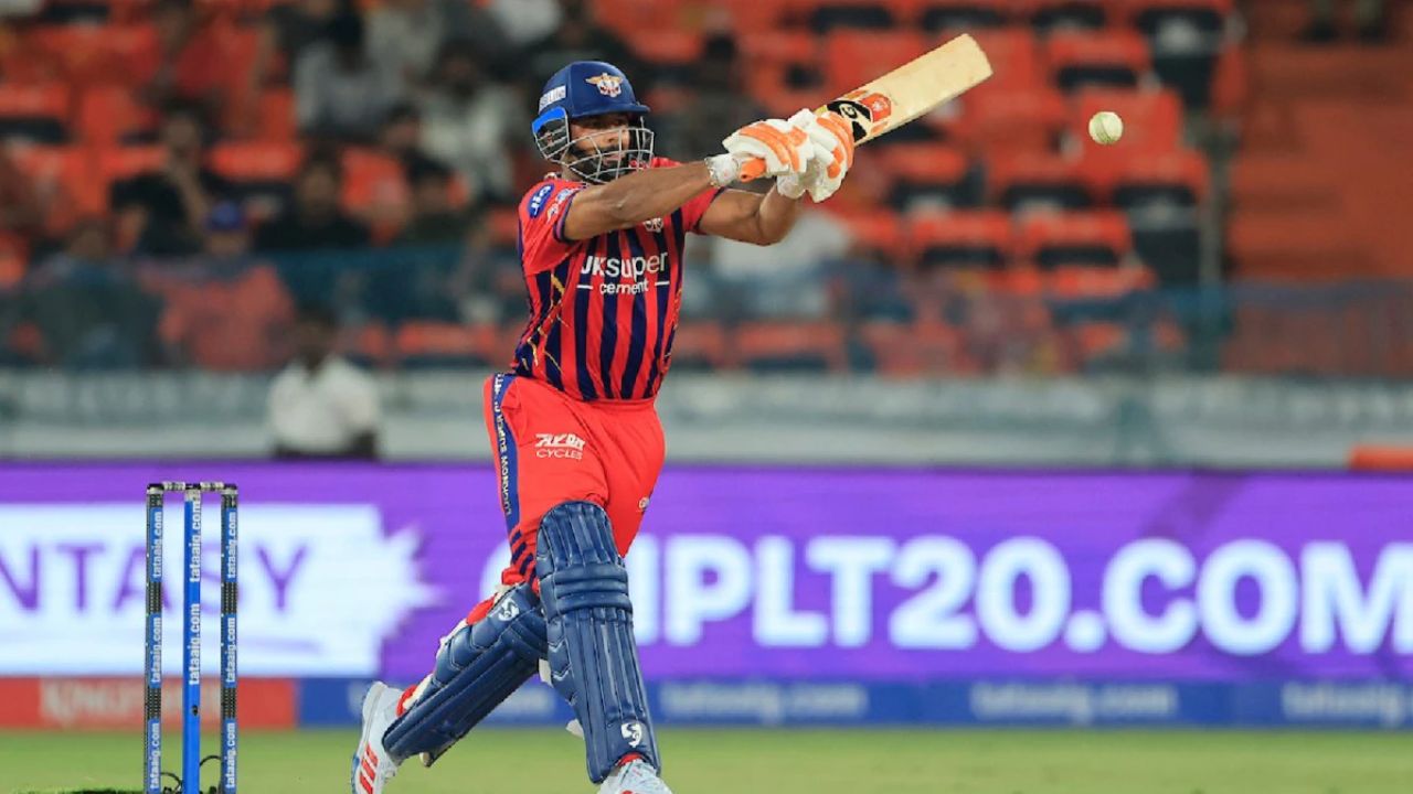 LSG vs CSK: लखनऊ और चेन्नई के मैच में ऐसा क्या हुआ? Rishabh Pant पर लगा गया 12 लाख का जुर्माना