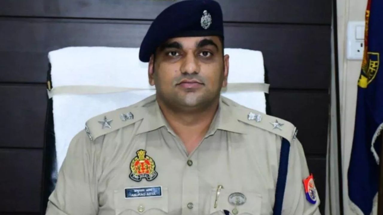 बरेली में SSP अनुराग आर्य का बड़ा एक्शन : 11 इंस्पेक्टर-दरोगा इधर से उधर,  49 दिन में हटे कोतवाली इंचार्ज धनंजय पांडेय