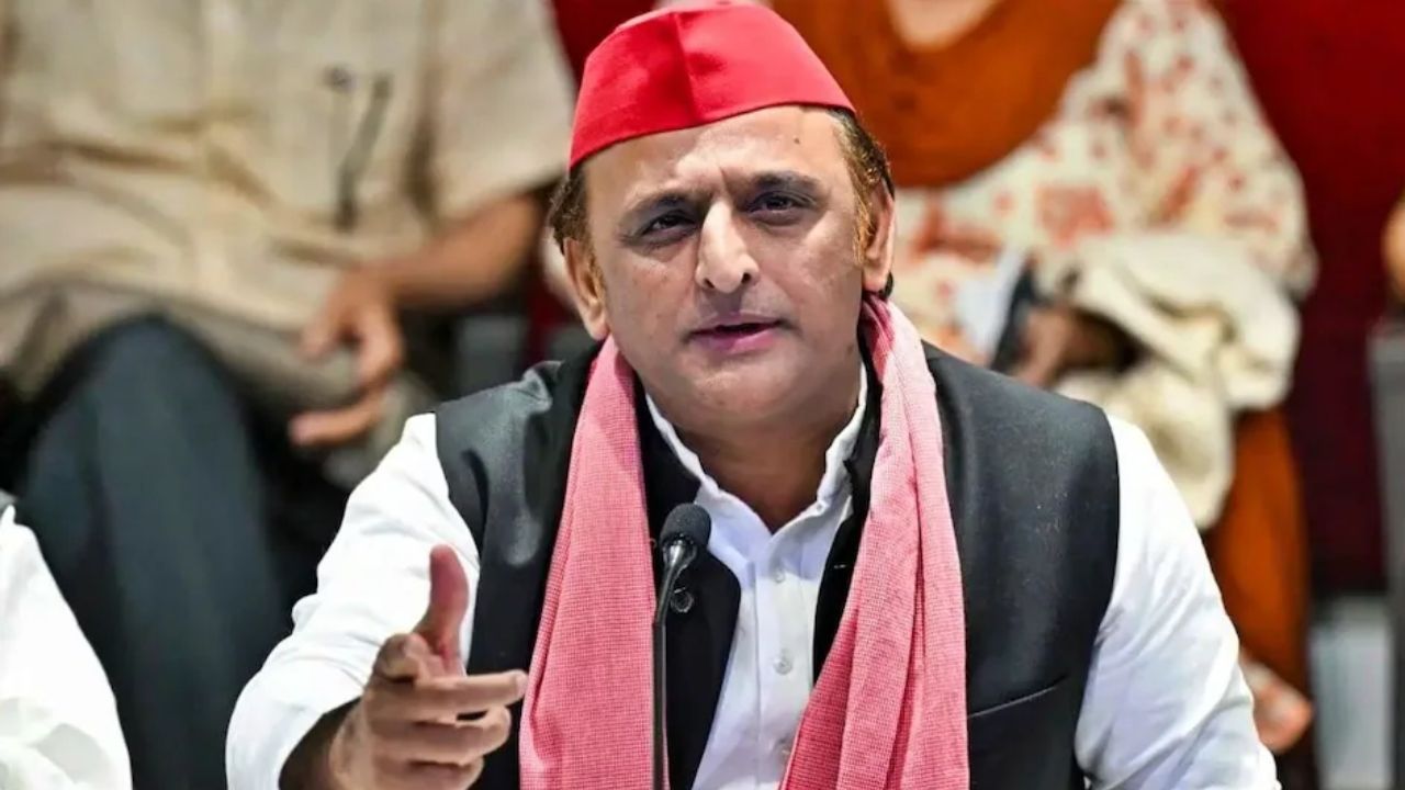 सपा प्रमुख अखिलेश यादव ने कार्यकर्ताओं को दी सख्त चेतावनी, बोले-किसी भी स्थिति में नहीं दें अनर्गल बयान