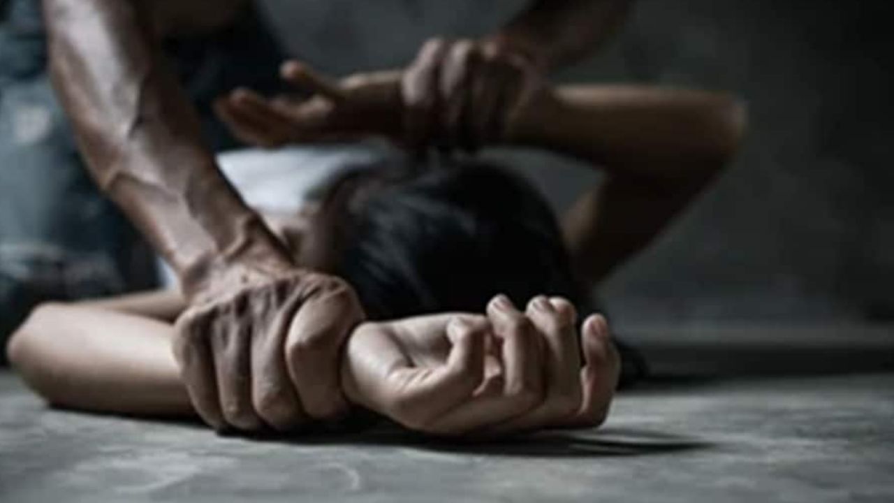 मुजफ्फरनगर : मदरसे में मासूम के साथ दरिंदगी! रात में छात्र को बनाया शिकार, घर पहुंचते ही…
