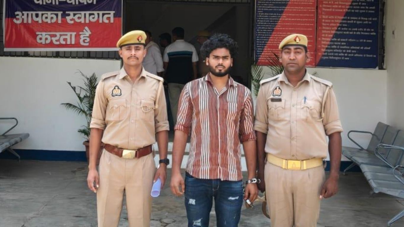 सोनभद्र में दुष्कर्म केस का आरोपी लंबे समय से था फरार, अब पुलिस ने कर दिया बड़ा खुलासा