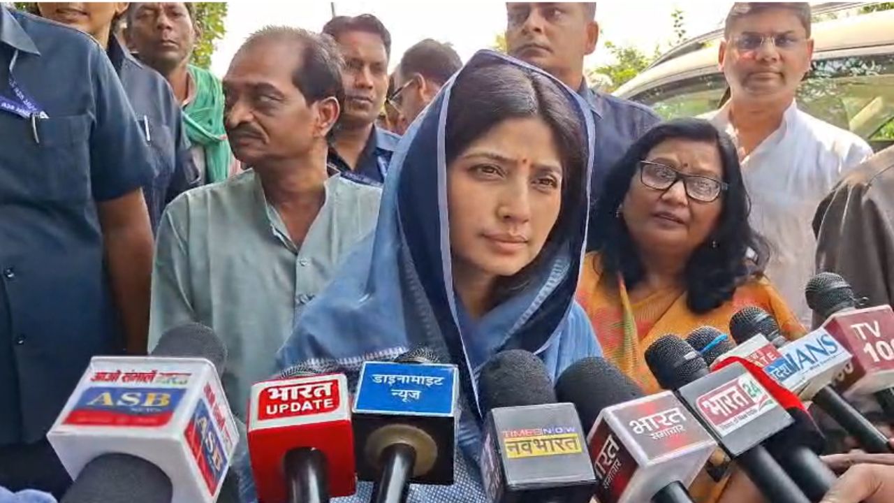 लखनऊ से नोएडा इंटरनेशनल एयरपोर्ट का हवाई किराया, भड़क उठीं डिंपल यादव