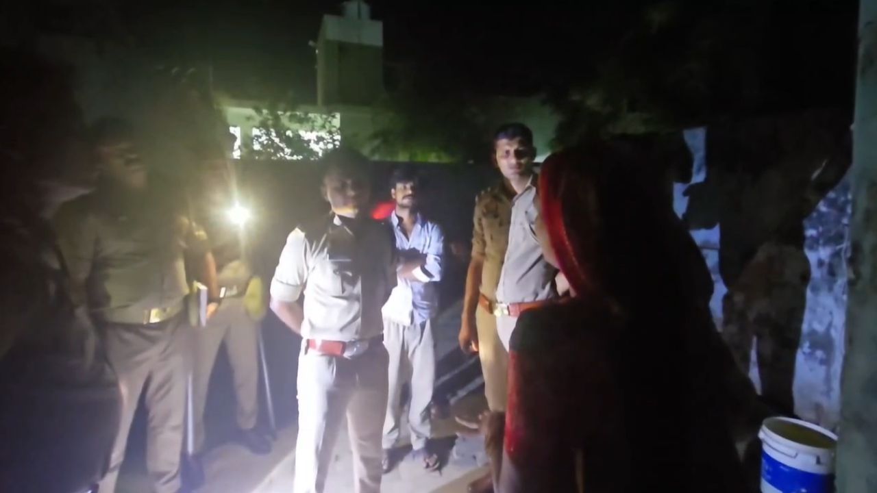 घर के अंदर ऐसा क्या हुआ कि महिला फंदे पर झूलती मिली? गांव में हंगामा!