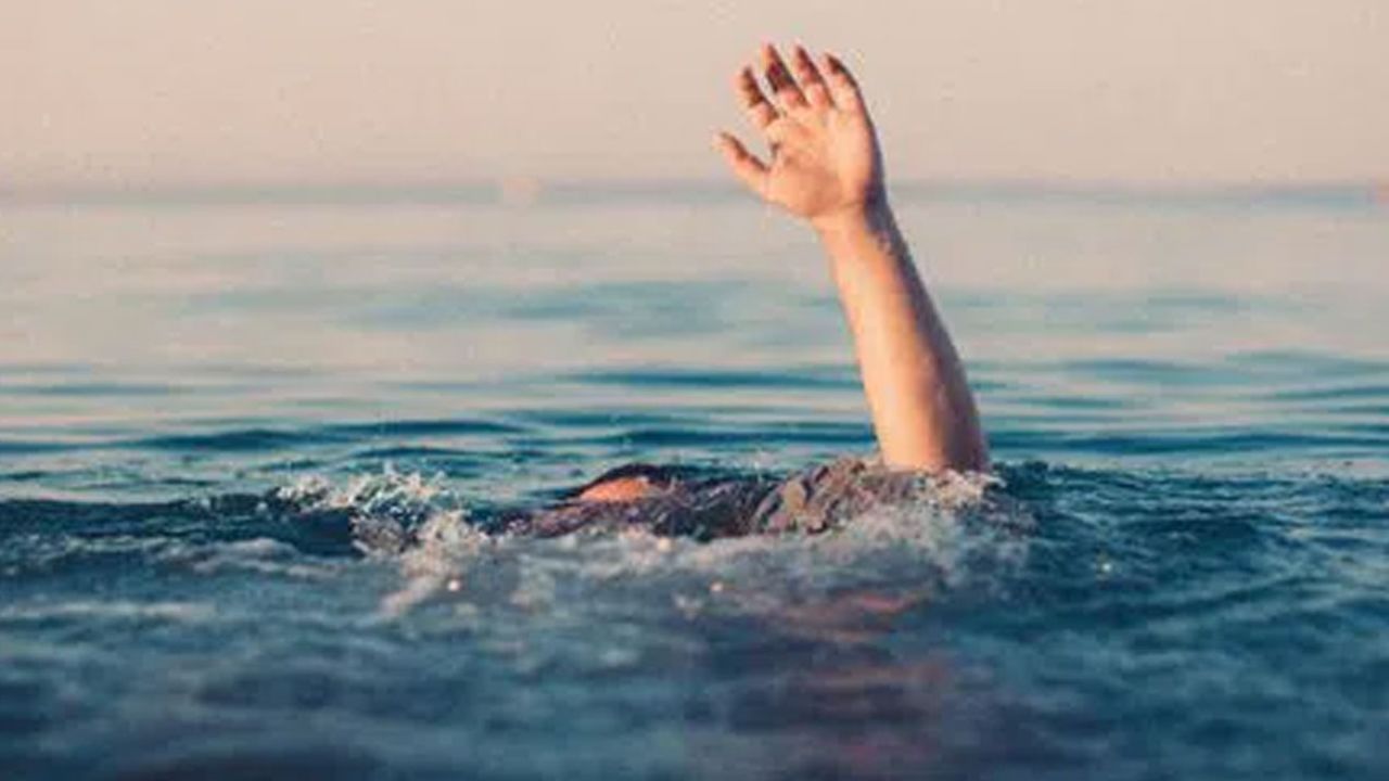 Fatehpur: नदी में दोस्त को बचाने उतरे 6 युवक… फिर जो हुआ उससे पूरे गांव में मचा कोहराम