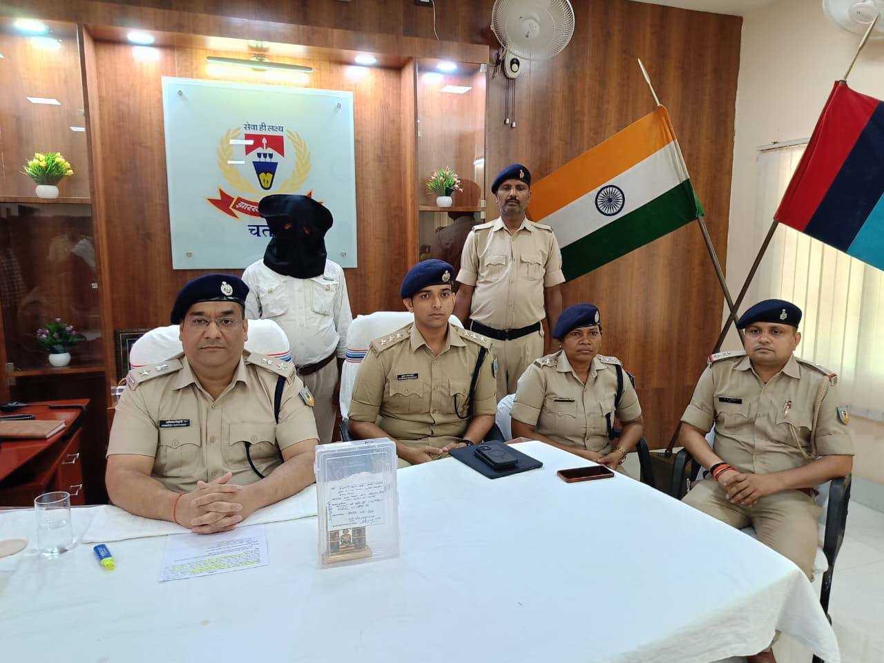 Jharkhand News: 100 साल पुरानी जैन तीर्थंकर प्रतिमा चोरी का 2 घंटे में खुलासा, 50 लाख की मूर्ति बरामद