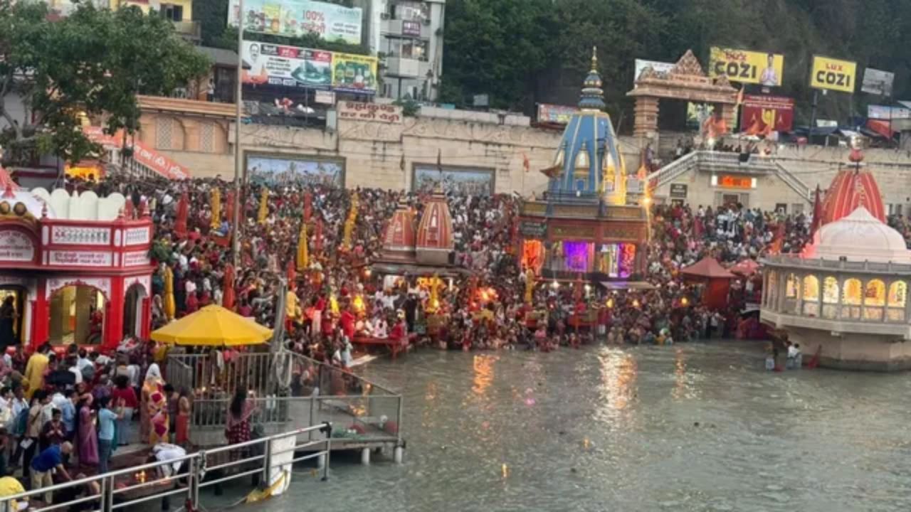 Ganga Dussehra 2026: ‘हर-हर गंगे’ के उद्घोष से गूंजी देवभूमि, गंगोत्री धाम से हरिद्वार तक उमड़ा आस्था का सैलाब