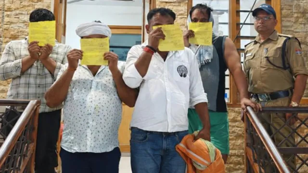 देवभूमि में शर्मनाक हरकत: हरिद्वार के गंगा घाट पर बदसलूकी कर रहे थे बागपत के हुड़दंगी, पुरोहितों और पुलिस ने सिखाया सबक