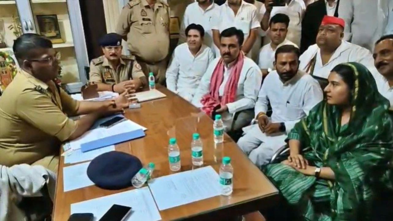 समर्थकों की रिहाई के आश्वासन पर सांसद इकरा हसन ने खत्म किया धरना
