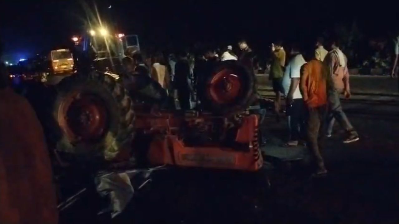 Road Accident in UP: कन्नौज में सड़क हुई फिर लाल, तीन की दर्दनाक मौत