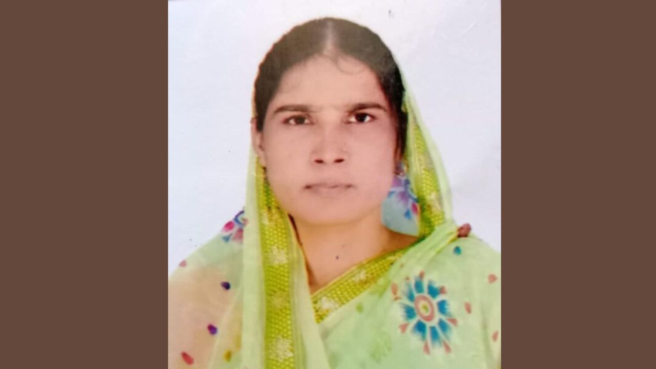 “घूस दो तभी मिलेगा प्रमोशन!” आंगनबाड़ी सहायिका के आरोपों से मचा हड़कंप, सात साल तक निभाई जिम्मेदारी फिर भी…