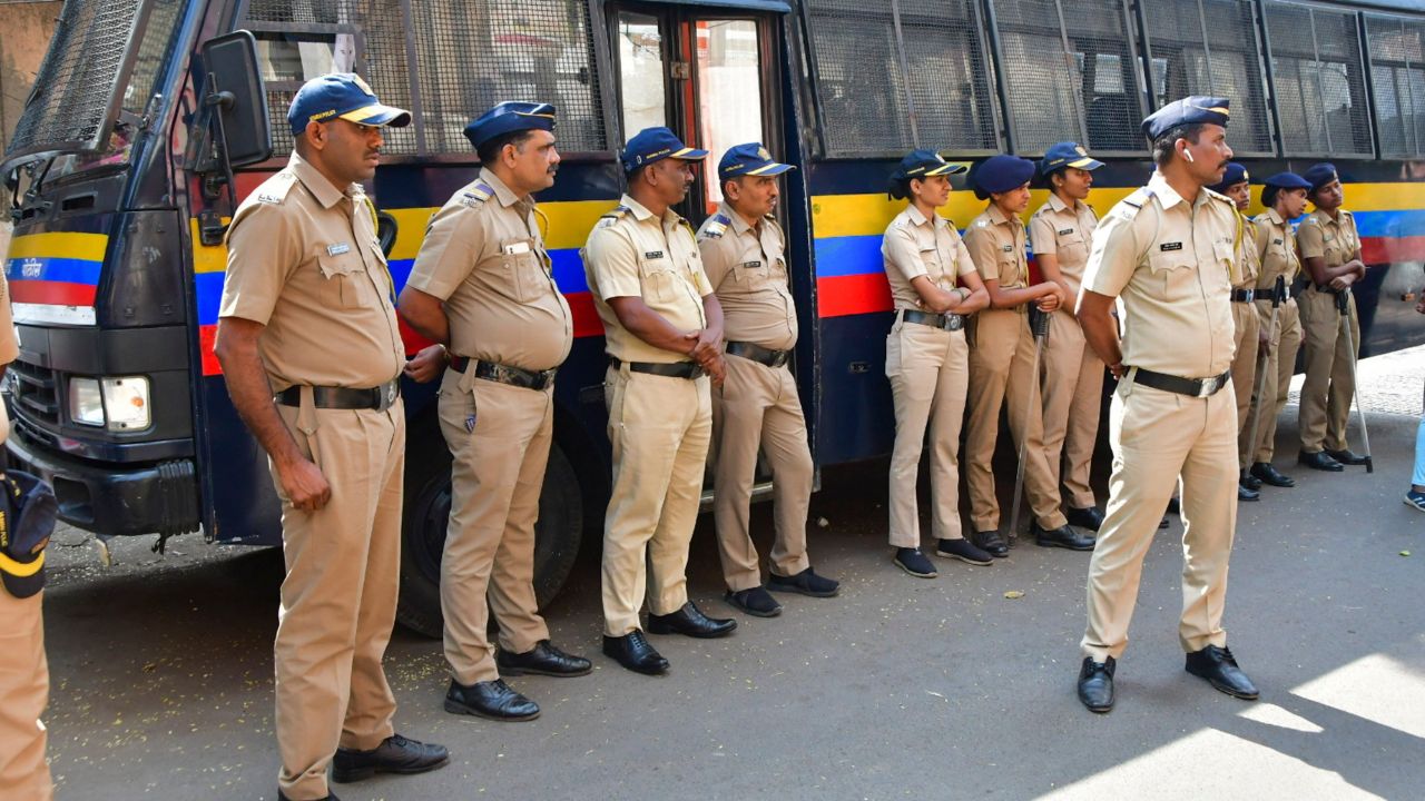 मुंबई में हाईप्रोफाइल रिहायशी इमारत से ड्रग्स रैकेट का भंडाफोड़: 50 करोड़ का माल जब्त, बांग्लादेश से जुड़े तार