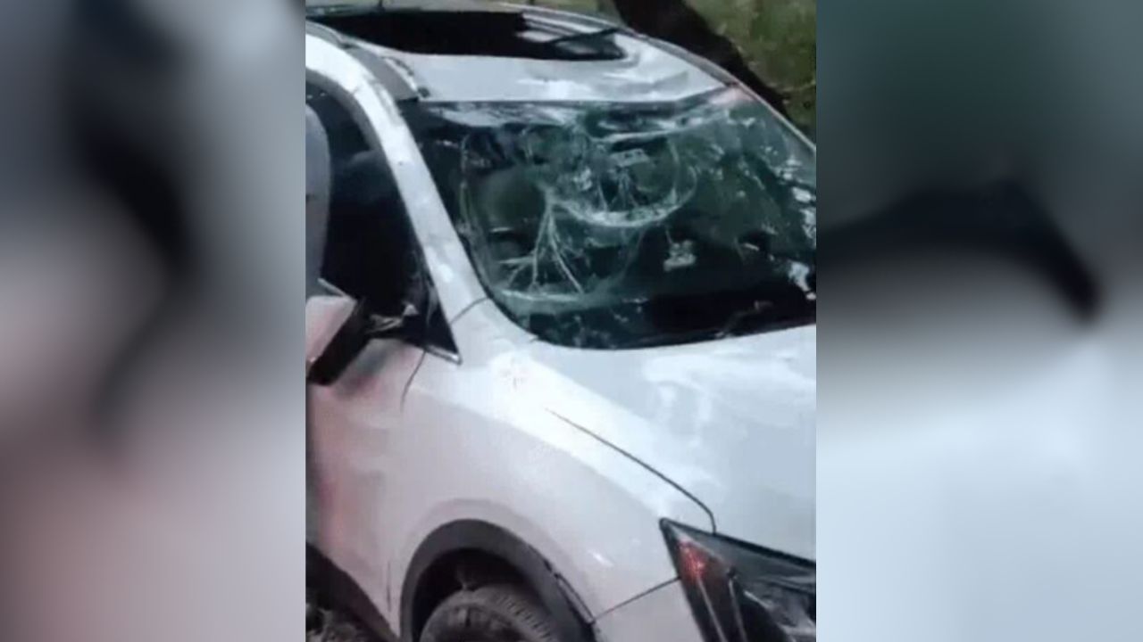 नैनीताल घूमने आए बरेली के पर्यटकों की कार पहाड़ी से टकराई, 1 की मौत, 3 घायल