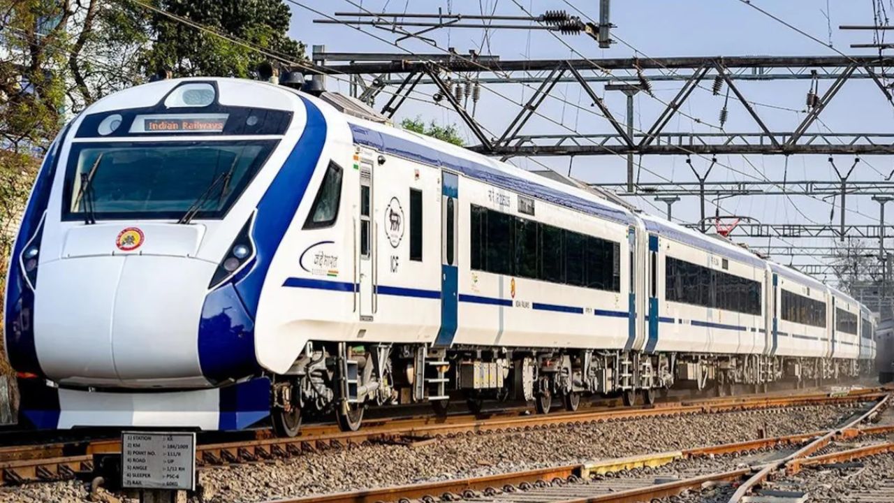 सफर से पहले पढ़ लें ये खबर! मथुरापुर मेगा ब्लॉक ने बिगाड़ा रेल नेटवर्क, वंदे भारत समेत कई ट्रेनें घंटों लेट