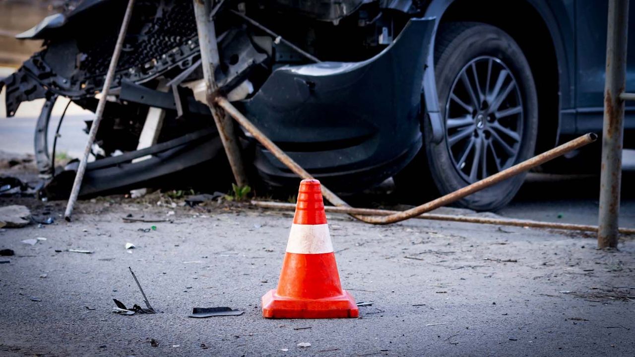 Bihar Tragic Accident: सुबह-सुबह जहानाबाद में बड़ी अनहोनी, सीमेंट लदे ट्रक में समा गई तेज रफ्तार पिकअप, पसरा मातम!