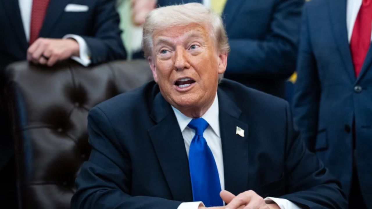 US ने अब इस देश के कार-ट्रक पर लगाया 25% टैरिफ! ट्रंप के फैसले से किसे होगा फायदा, किसे झटका?