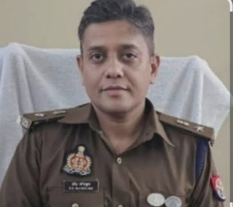गोरखपुर में सख्त एक्शन: शातिर अपराधी ‘मुकेश उर्फ खुड़बुड़’ दुराचारी घोषित, खुली ‘बी’ हिस्ट्रीशीट