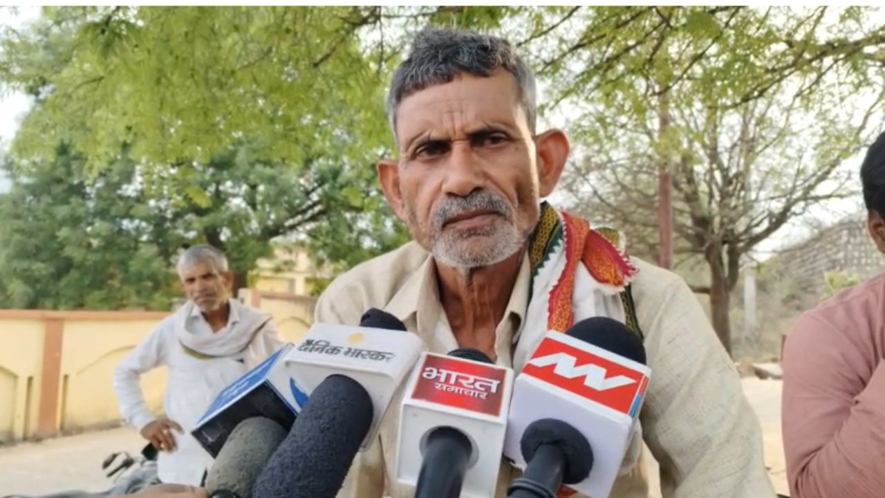 Sonbhadra News: क्या वजह रही कि मां ने दो मासूम बच्चों संग लगा ली फांसी