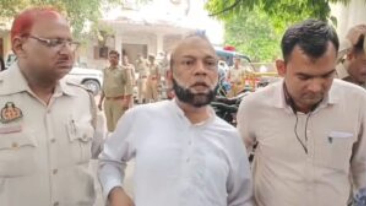 Kanpur News: 24 लाख की लूट की जांच में खुला 3200 करोड़ का राज, पढ़े पूरी खबर