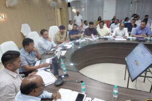 बारिश से पहले प्रशासन हाई अलर्ट! तटबंधों की निगरानी तेज, DM खुद मैदान में