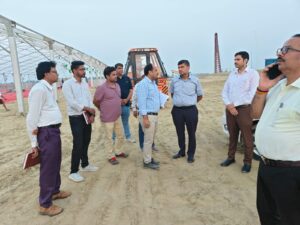 गोरखपुर: अंतरराष्ट्रीय स्टेडियम शिलान्यास को लेकर तैयारियां तेज, मंडलायुक्त ने किया स्थलीय निरीक्षण