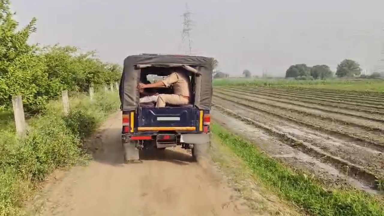 अमरूद के बाग में छिपा था आरोपी, पुलिस को देखते ही बरसाईं गोलियां; फिर हुआ ऐसा अंजाम
