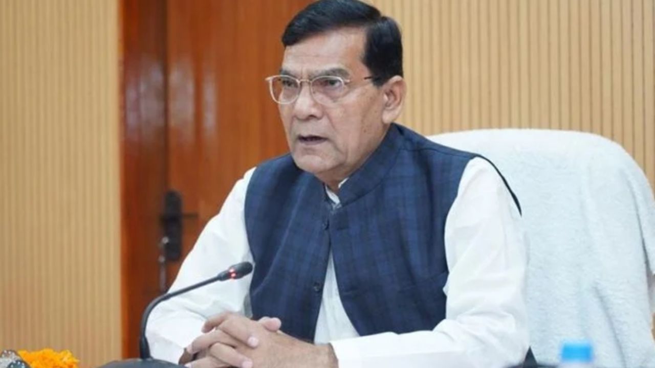 मंत्री ने यूपीपीसीएल के चेयरमैन को लिखा पत्र? बिजली विभाग में अंदरूनी खींचतान का हुआ खुलासा