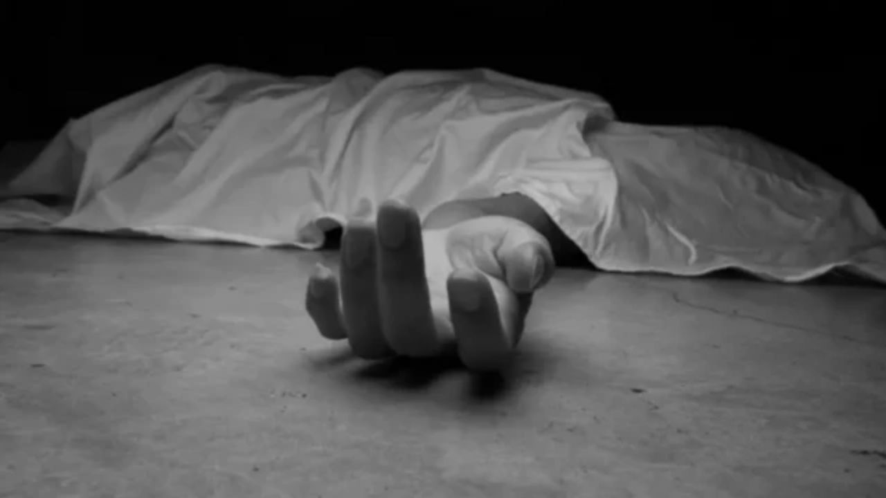 अलीगढ़ में सनसनी, महावीर नगर में फंदे से लटकी मिली विवाहिता की लाश, परिजनों फूटा गुस्सा